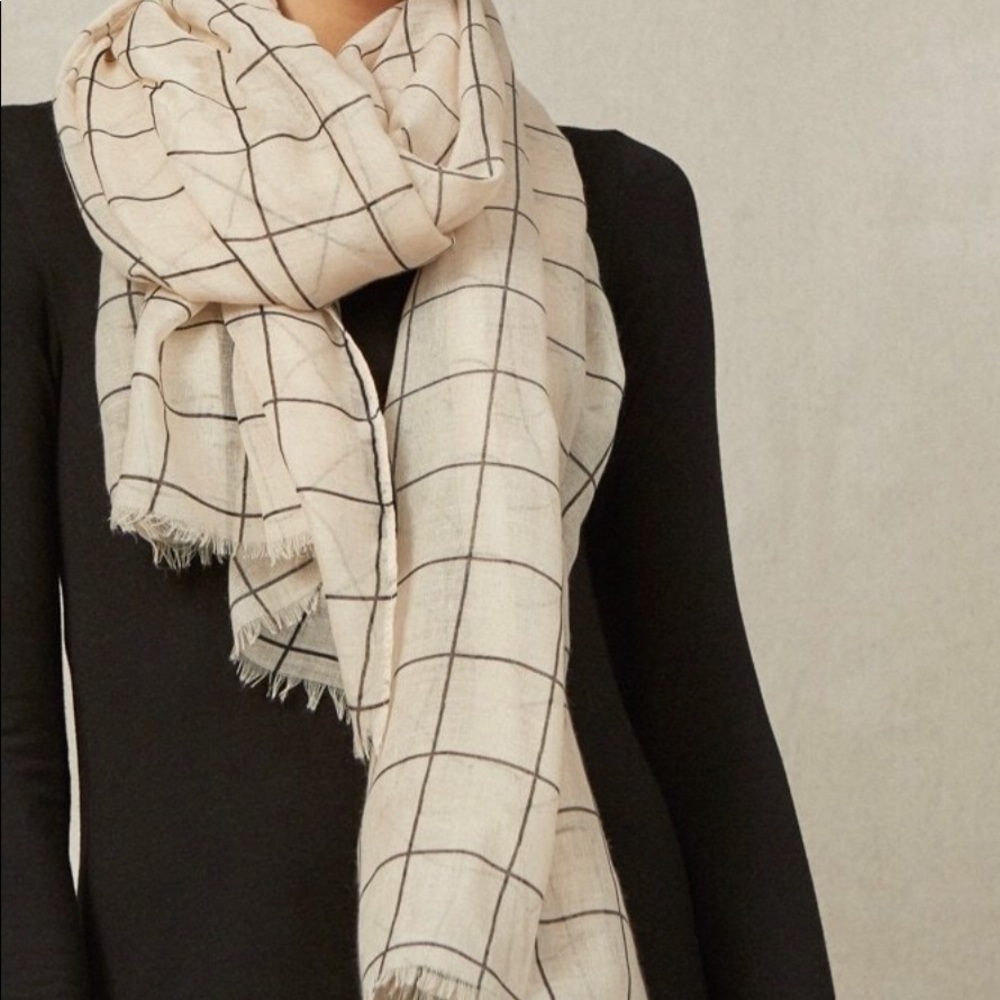 Rachel Pally scarf - Picture 4 of 4